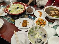-聚德华天护国寺小吃(甜水园店)