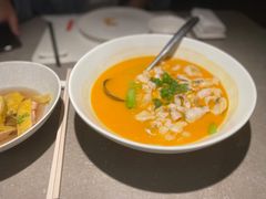 酸汤鲑鱼-木守西溪溪隐餐厅