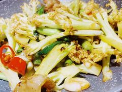 -姜君·千岛湖鱼头馆(浦东大道店)