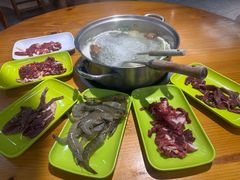 -养牛邓·潮汕牛肉海鲜自助火锅(广州店)