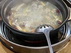 -濠轩阁特色生蚝火锅(水湾路店)