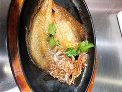 潮煎黄花鱼-潮界(虹桥新天地店)