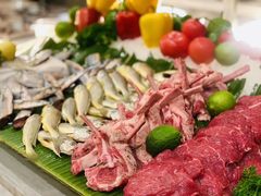 -飨食汇全日制餐厅·昆山皇冠假日酒店(九方店)