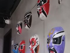 -荒岛实景沉浸密室(江汉路1店)