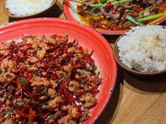 -先启半步颠小酒馆(嘉定万达店)