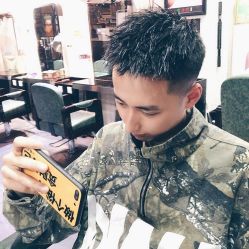 -诗悦发型SALON·圣罗兰店