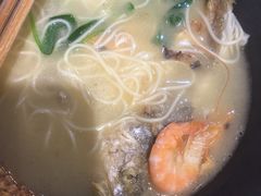 -十面欢腾·海鲜面·台式Bistro(长乐路店)