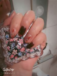 -安娜美甲美睫沙龙