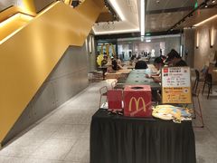 大堂-麦当劳(苏州中心星悦汇店)
