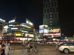 -江燕路万科里
