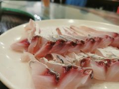 脆肉鲩鱼腩-正能量脆肉鲩火锅