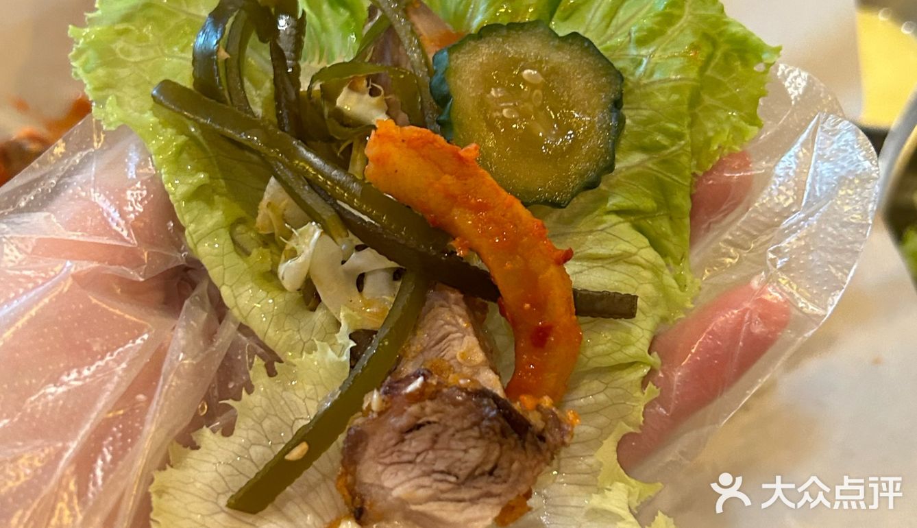 韩式炸猪蹄！！个人觉得无法超越。。。