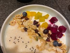 米釀鲜果酸奶-丝路金桃·新疆菜(徐汇店)