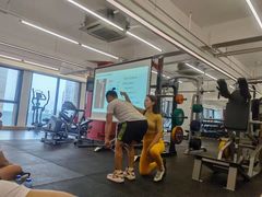 -征成健身连锁私教工作室(九公里店)