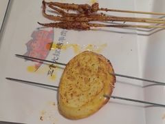 -三个大叔烤羊肉串·歌手驻唱·碳烤鲜肉(西三旗店)