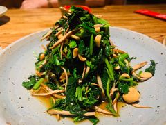 青年拌菜-青年公社烤鸭(青年路店)