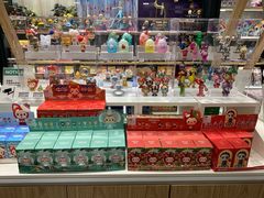 -泡泡玛特POPMART(武汉天地壹方店)