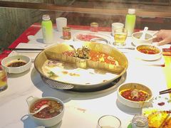 -小龙翻大江文化火锅(宽窄店)