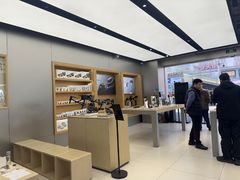 -DJI大疆(深圳华强北曼哈授权体验店)