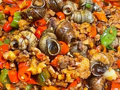 -老闵田螺馆·南昌市井菜·特色小吃(总店)