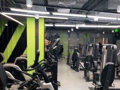 -光猪圈健身(津投广场店)
