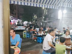 -雄伟美食(高沙中街店)