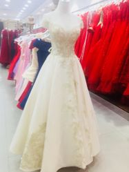 -东方旗袍婚纱礼服(中山中路店)