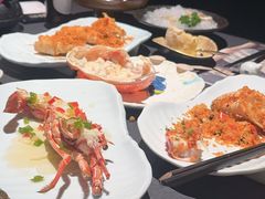 -雍容荟帝王蟹活龙虾展台自助(IFS黑金店)