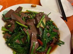 韭菜炒鸭血-北京小肠陈饭庄(方庄店)