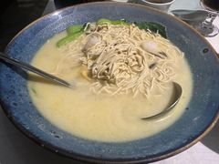 -燕莎友谊商城(金源店)