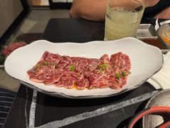 -山川小町·极番烧肉(新地假日广场店)