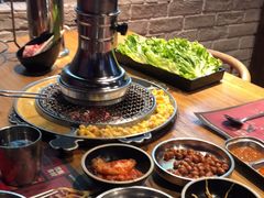 -青瓦炭韩潮烤肉(花园道店)