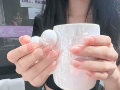 -尤米一站式美甲美睫