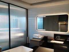 -广州天河希尔顿酒店