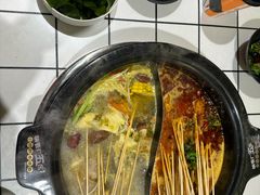 -钢管厂歆瑞源油卤串串香(春熙路太古里店)