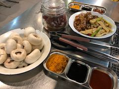-马路牙子烧烤音乐酒馆(望京店)