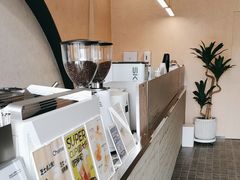 -本来不该有·鲜果咖啡(大梅沙店)