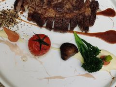 新西兰安格斯眼肉牛排M2-Golden Lily河内巴黎法越料理餐厅(建国西路店)