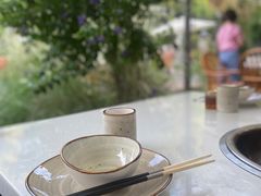 -墨居上隐·院子里火锅(峨眉店)