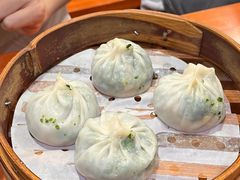 -莱莱小笼·乔艾