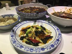 -铜锣湾·有麝自然香(渝北财富中心店)