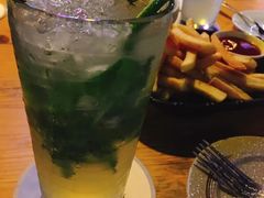 -MARU玛露音乐餐厅(大学路店)