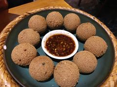 西施豆腐丸子-吃饭皇帝大土家民族菜(正大广场店)