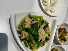 -勇利赵家烤肉坊(纬二街店)