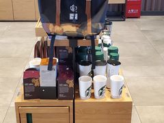 -星巴克(成都东站店)