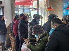 -老陆稿荐(西中市店)