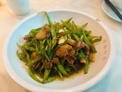 -丹江口渔村·湘味厨房(桃园店)