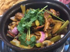 -胡须佬鸡煲四季火锅(龙珠大道店)
