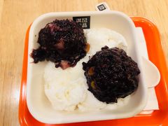 白雪黑糯米-满记甜品(苏州中心店)