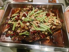 -靠山屯东北农家菜(八龙桥雅苑店)